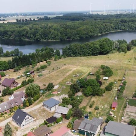 Ferienwohnung-In-Mecklenburg-Am-Kritzower-See-Mit-Ruderboot Kritzow  Exteriér fotografie